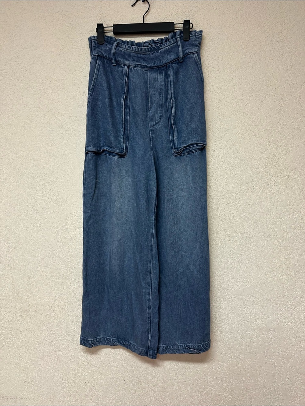 Young Fabulous & Broke womans wide leg jeans size S